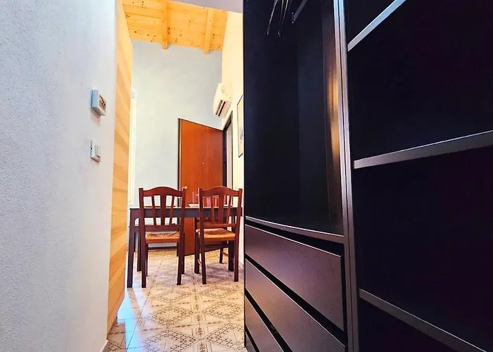 5 Mins From And 1 Min From Center - Porto