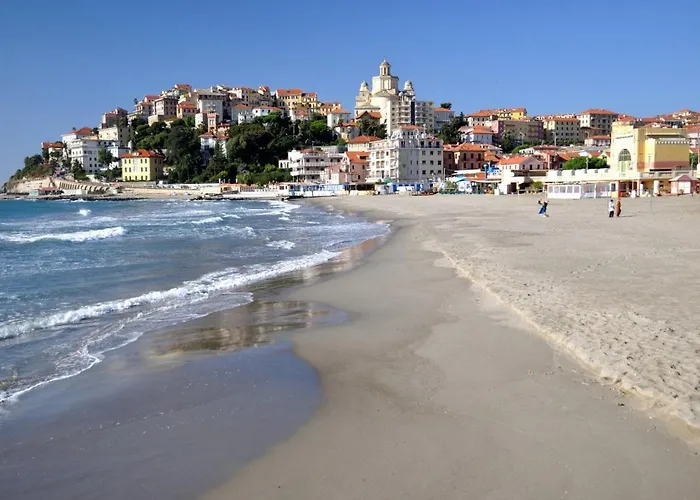 5 Mins From And 1 Min From Center - Porto Lägenhet Imperia