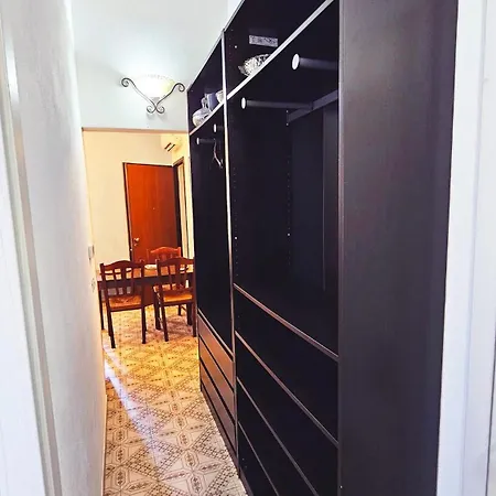 5 Mins From And 1 Min From Center - Porto *