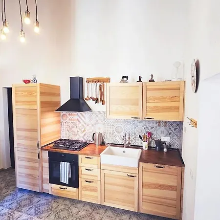 5 Mins From And 1 Min From Center - Porto * Imperia