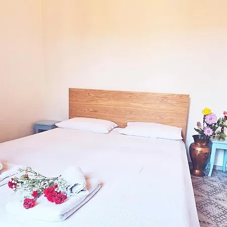 5 Mins From And 1 Min From Center - Porto Apartman Imperia