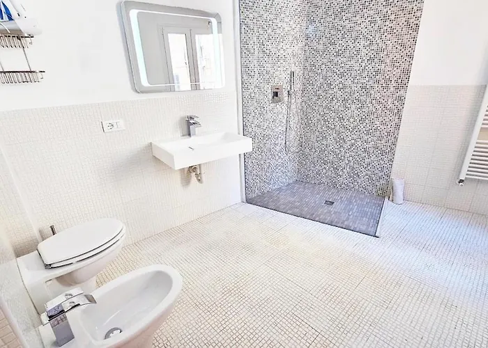 5 Mins From And 1 Min From Center - Porto * Imperia