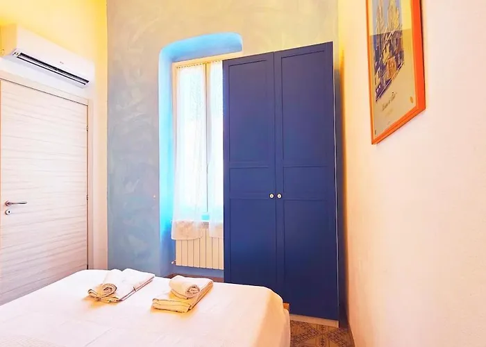 5 Mins From And 1 Min From Center - Porto Διαμέρισμα